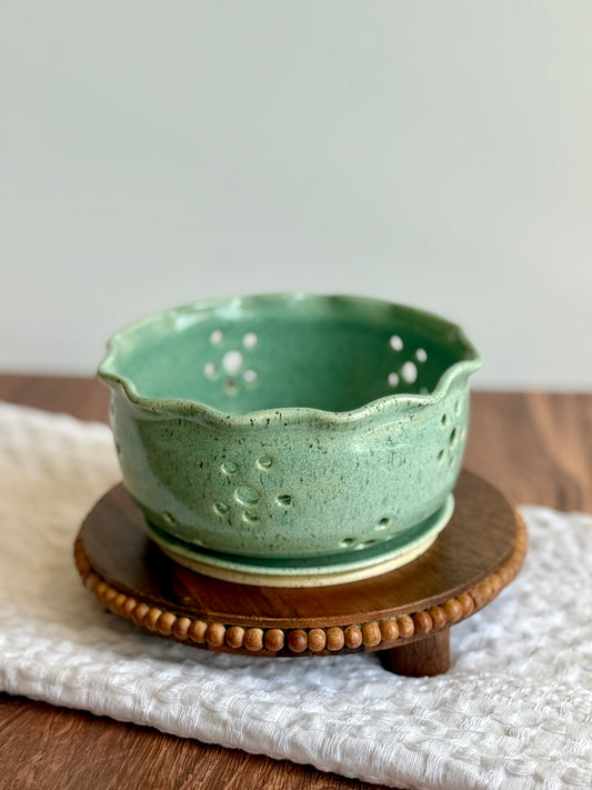 Wednesday 7-week All Skill Levels Adult Pottery Wheel Class | 5/13-6/24 (10-1pm)