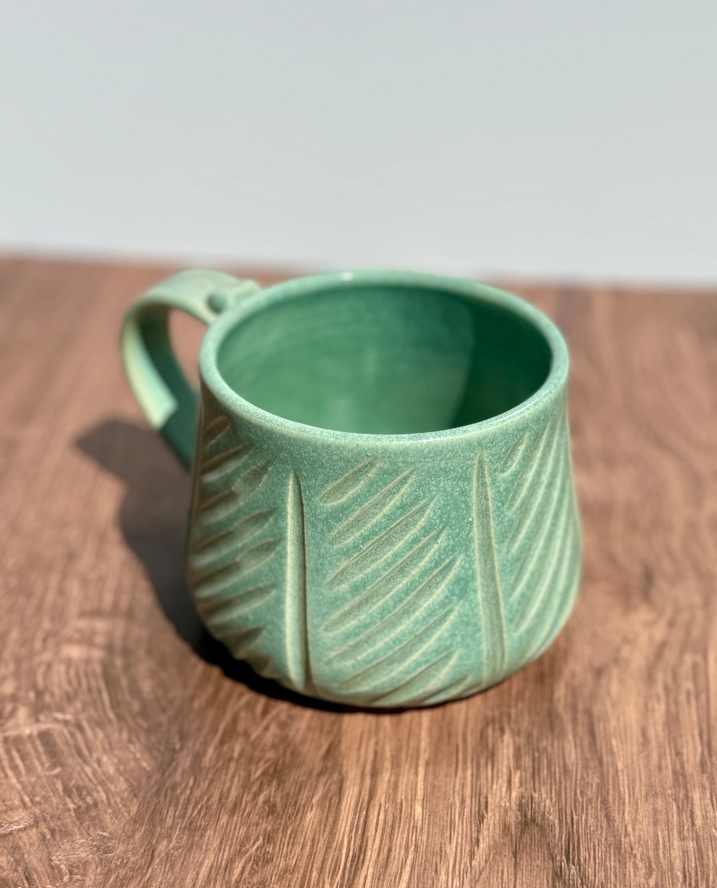 18 oz Green Carved Mug
