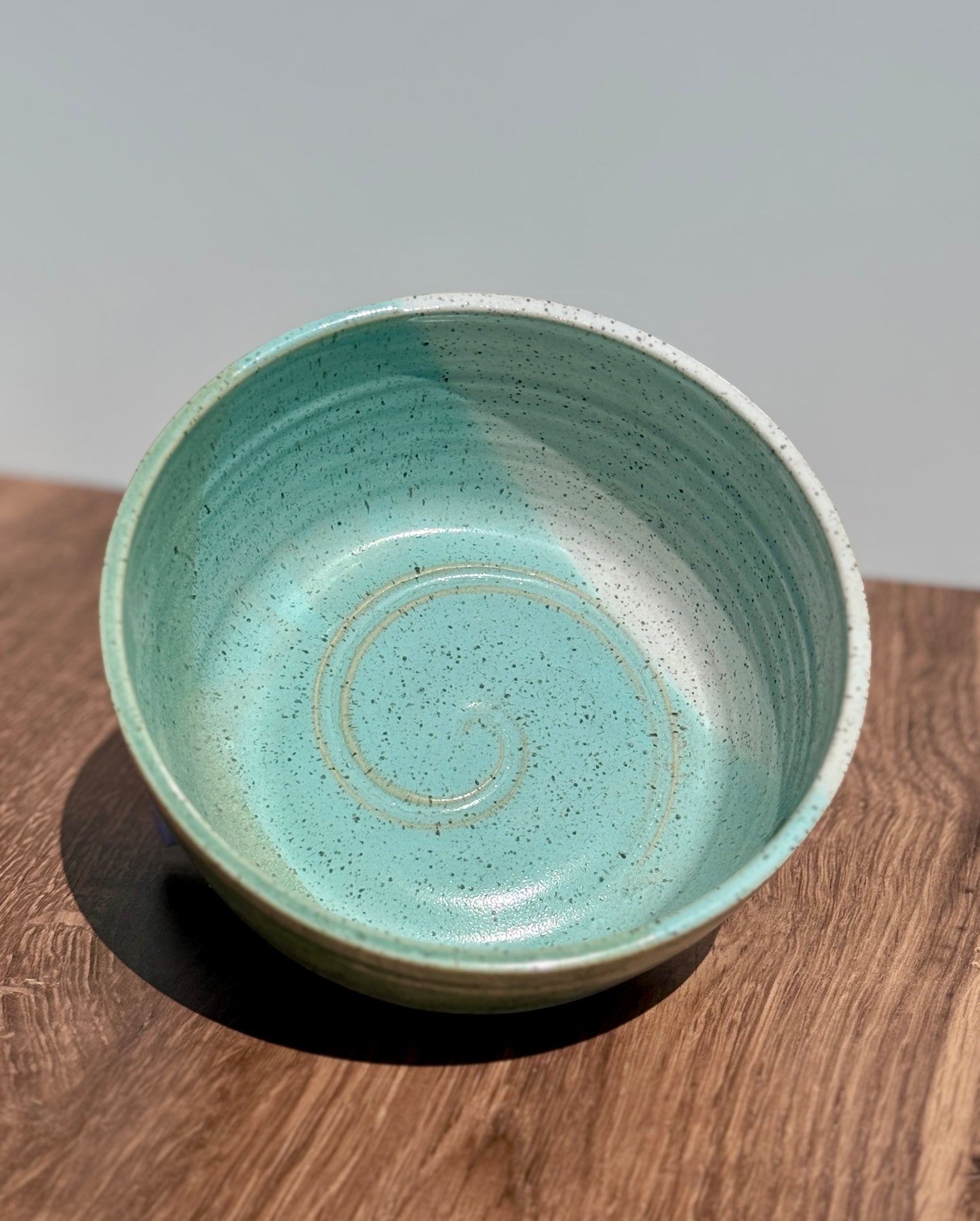 Green & White Large Bowl