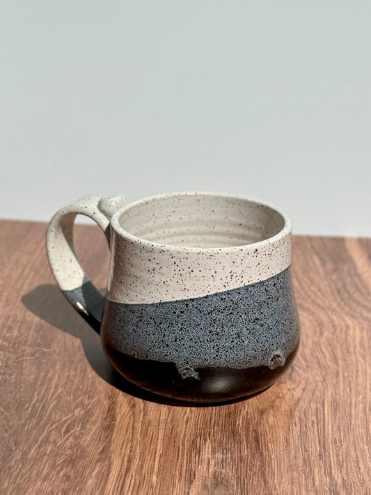 14 oz Black & White Mug