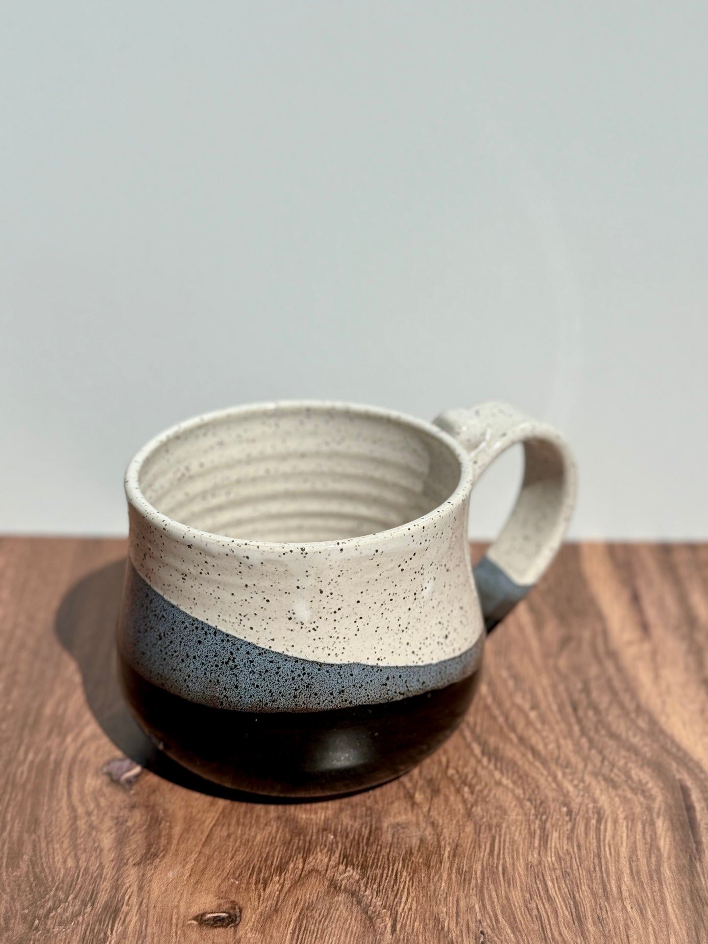14 oz Black & White Mug