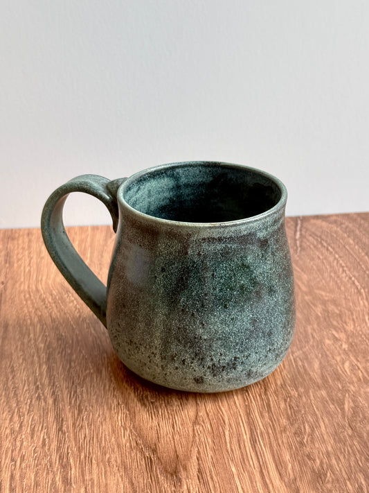 20 oz Green-Black Mug