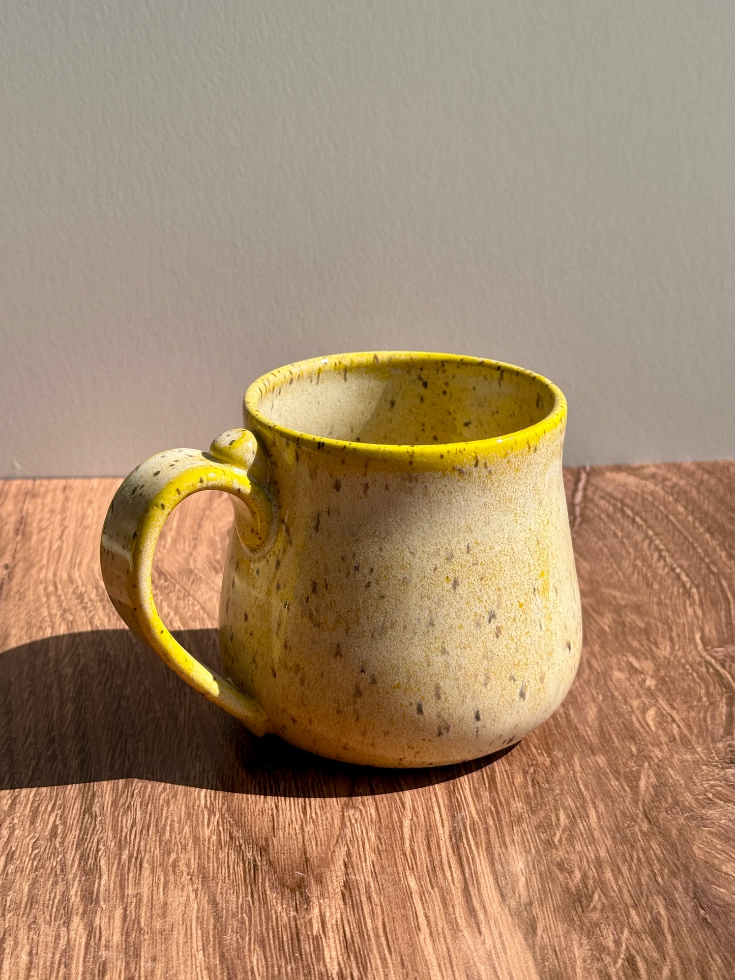16 oz Yellow Speckled Mug