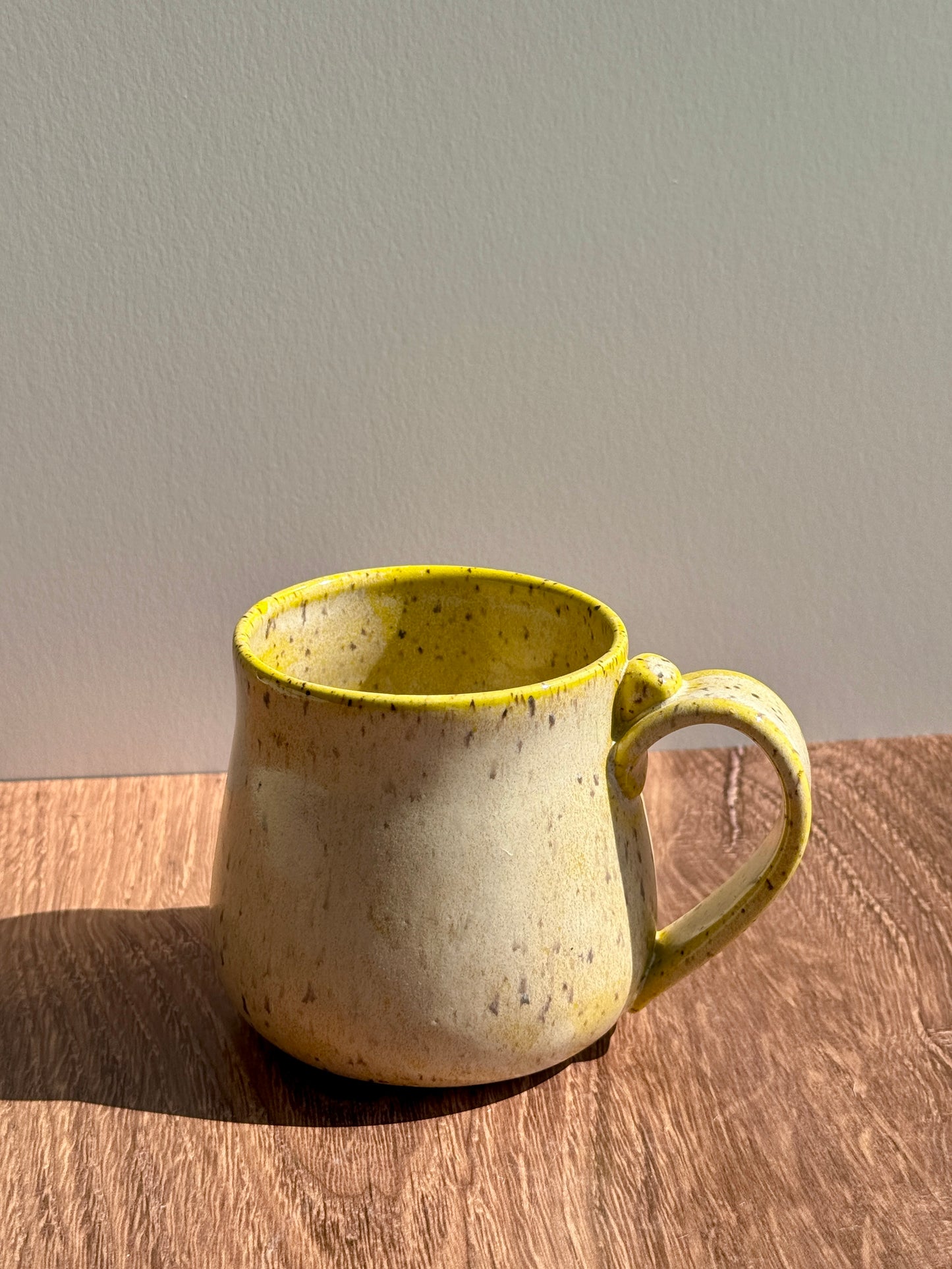16 oz Yellow Speckled Mug